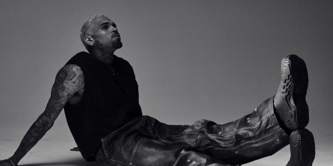 Chris Brown recibe una condena de ocho meses de prisión suspendida tras declararse culpable en Reino Unido