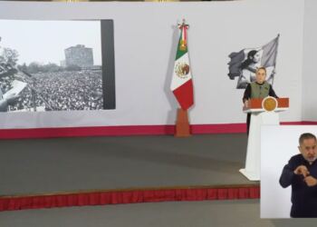 Homenaje a Cuauhtémoc Cárdenas