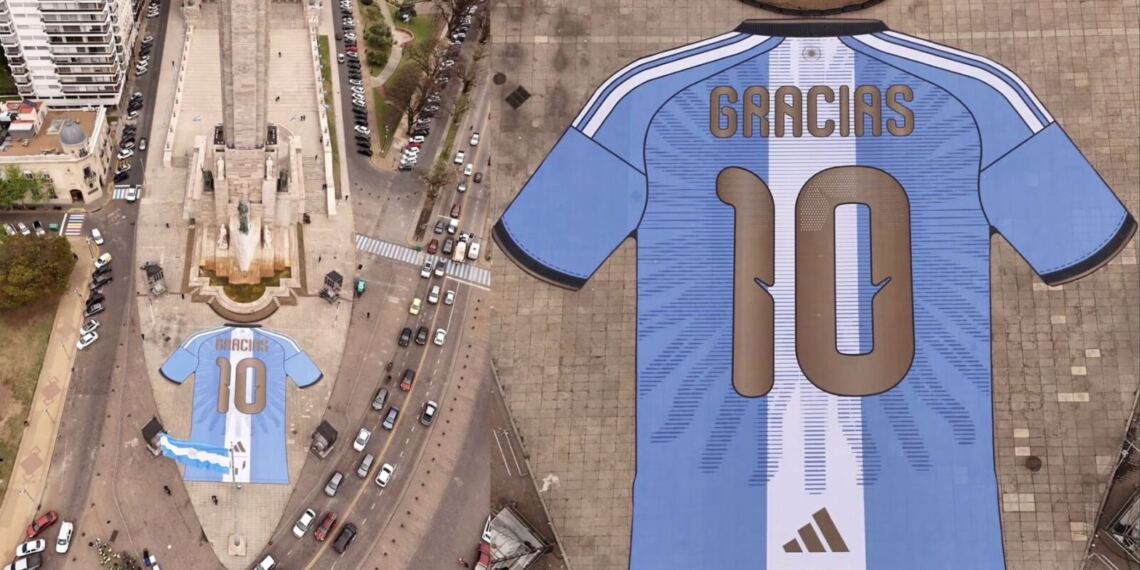 Rosario despide a Messi con un gigante jersey y un “Gracias” antes de su último partido con Argentina